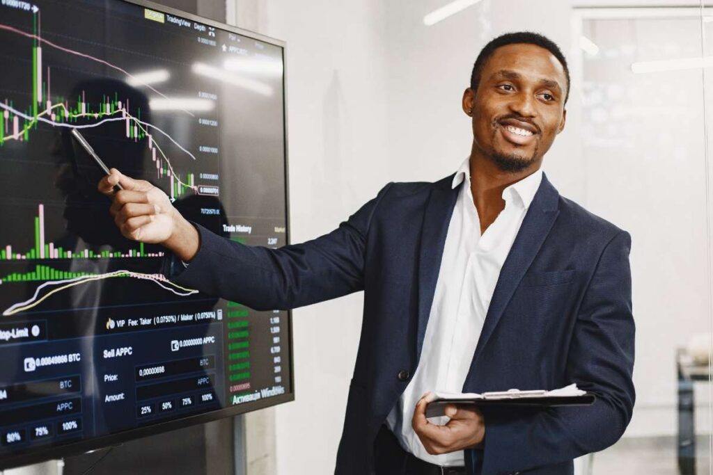Why Business Owners Are Selling Businesses in Tempe Arizona
